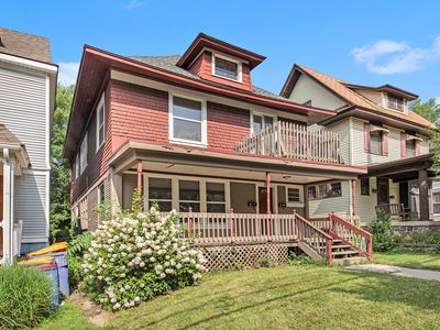 325 Fuller Ave SE, Grand Rapids, MI, 49506
