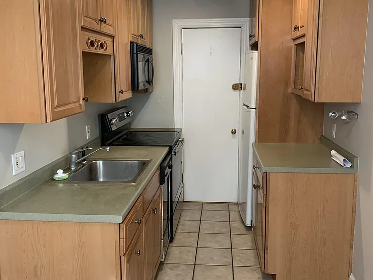 66 Queensberry St #115 — Photo 15