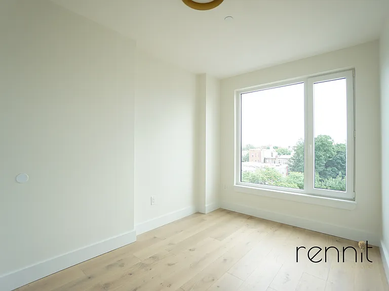2402 Cortelyou Rd #504 — Photo 5