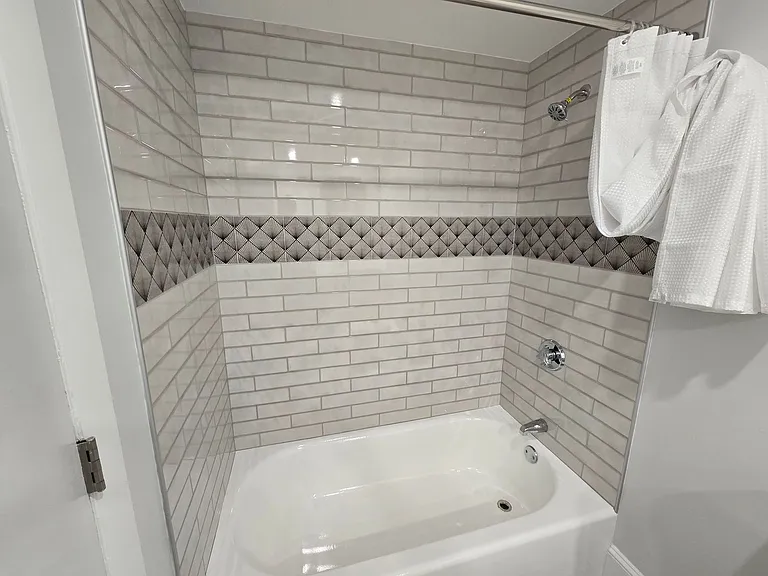 94 Beaconsfield Rd #201 — Photo 17