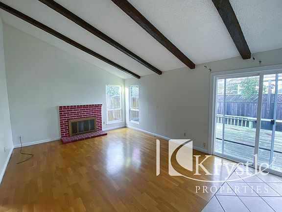 5th image of 208 Auburn Dr