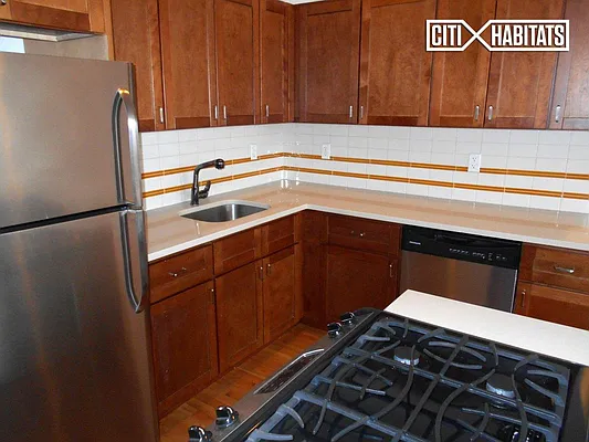 Rented by Citi Habitats | media 12