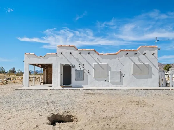 9936 Fobes Rd, Morongo Valley, CA 92256