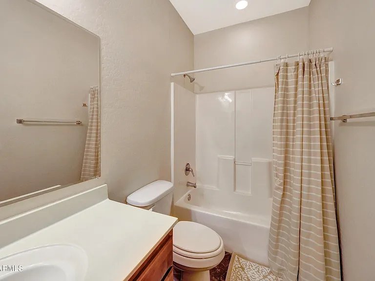 2950 W Louise Dr #206 — Photo 21