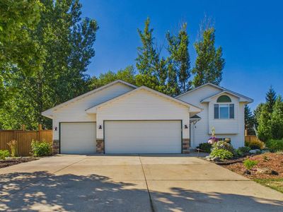 10745 Matthew Dr, Chisago City, MN, 55013