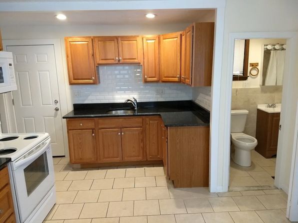 55 Bonair St #1