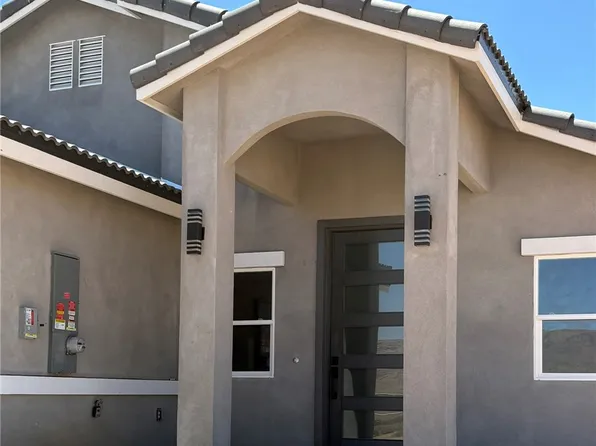 13928 Patomac Rd, Apple Valley, CA 92307