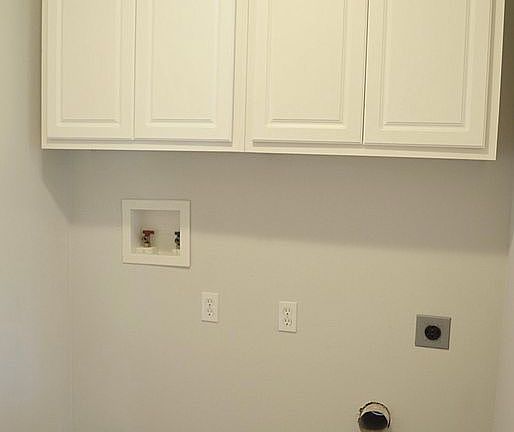 4th image of 3210 Grand Lake Dr