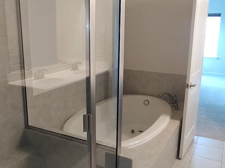 1030 Oglethorpe Dr — Photo 11