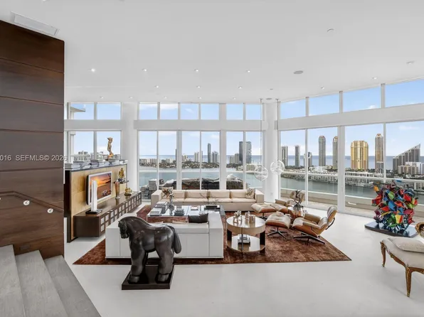 2600 Island Blvd #Penthouse 1, Aventura, FL 33160