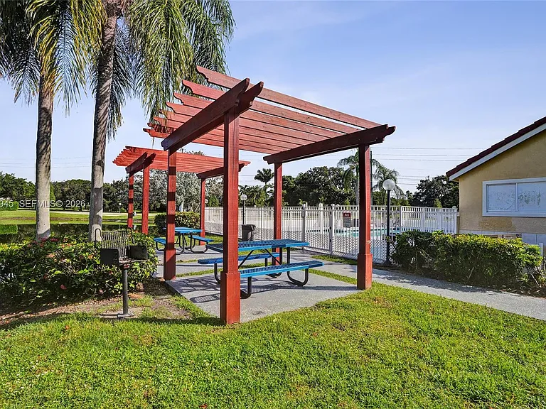 12760 Vista Isles Dr #721 — Photo 48