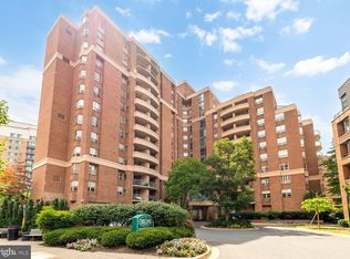 4808 Moorland Ln APT 1102, Bethesda, MD 20814