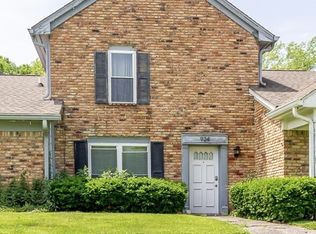 924 Ardsley Dr, Indianapolis, IN