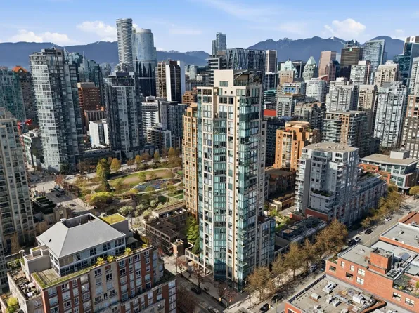 1155 Homer St #501, Vancouver, BC V6B 5T5