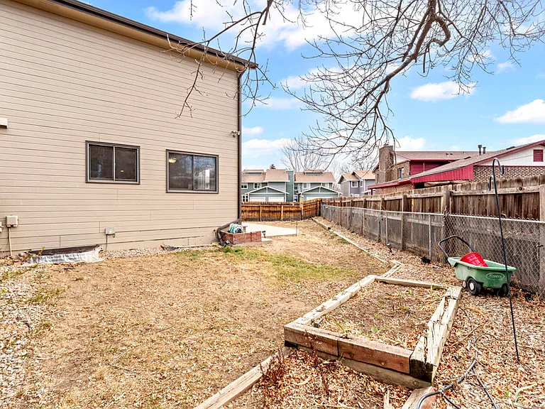 1219 Atwood St — Photo 26