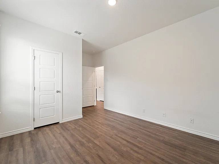 1110 Carlsberg Dr #B — Photo 15
