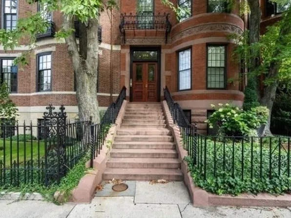 354 Beacon St APT 8, Boston, MA 02116
