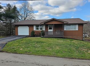 504 6th Ave, Sutersville, PA