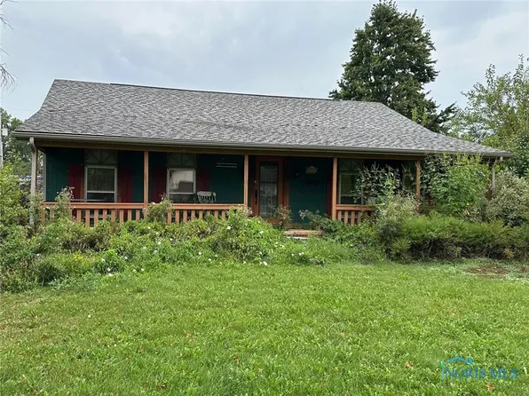 318 Southcrest Dr, Mc Comb, OH 45858