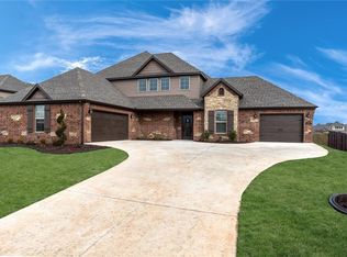 1330 Solata St, Centerton, AR 72719