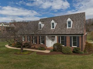 101 Baldwin Pl, Staunton, VA 24401