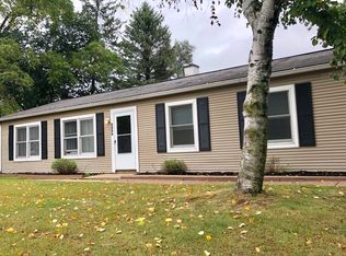 2530 Flintridge St, Orion, MI 48359