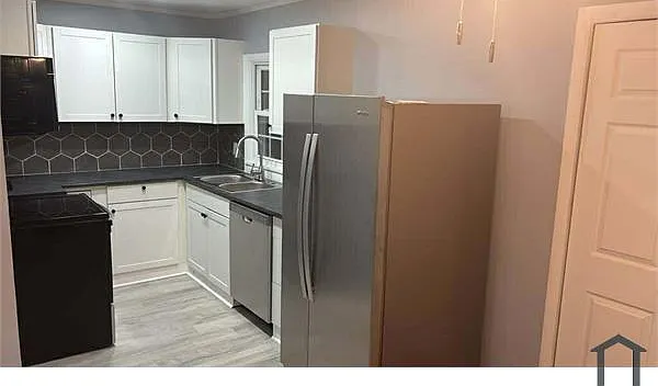 4213 Fayette Cir — Photo 2