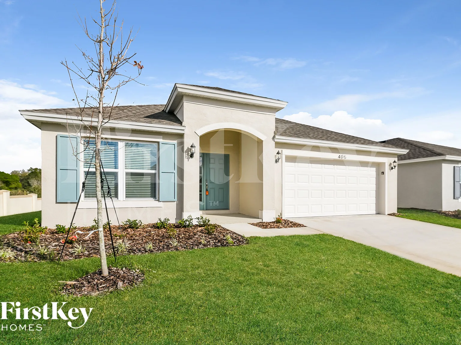 4 bed, 2.0 bath, 2110 sqft, $2,275 — Photo 2