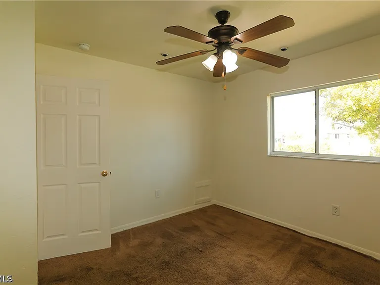1834 NW 6th Ave — Photo 11