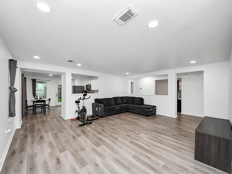 20631 Tealbrook Dr — Photo 3