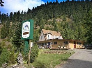 10588 E Wold Lodge Bay Rd, Coeur Dalene, ID 83814
