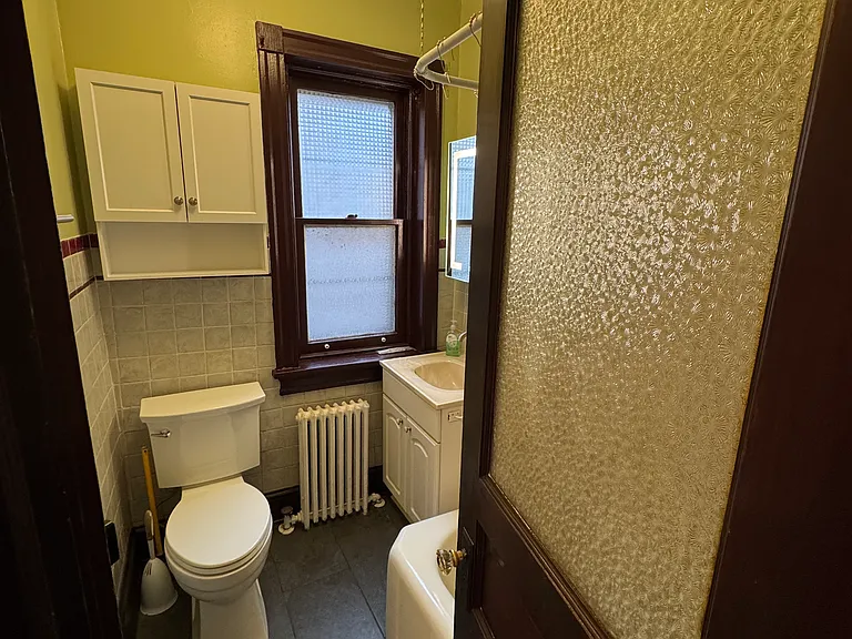 117 Jackson St — Photo 10