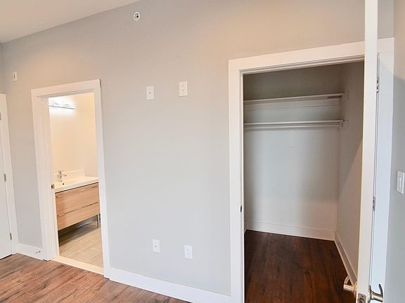 4th image of 330 Cambridge St #4