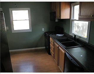 3rd image of 620 W Battell St