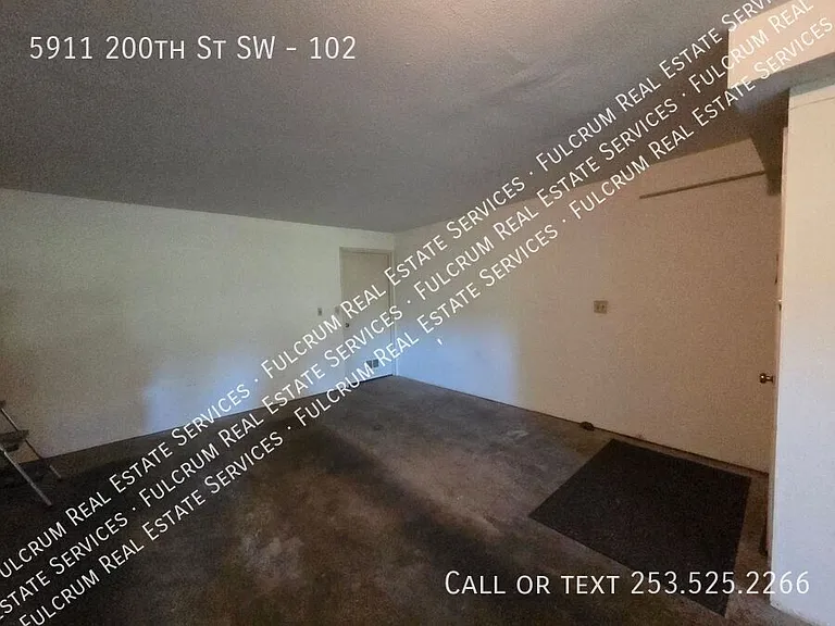 5911 200th St SW #102 — Photo 23