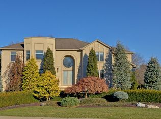 5 Bennett Ct, Marlboro, NJ 07746