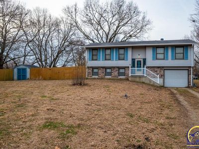 8001 SW 21st Ter, Topeka, KS, 66614
