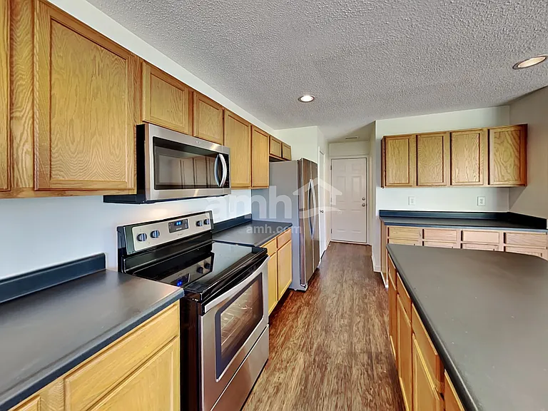 406 Averasboro Dr — Photo 4