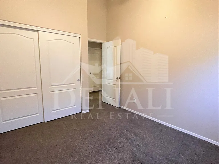1121 S Western Skies Dr — Photo 17