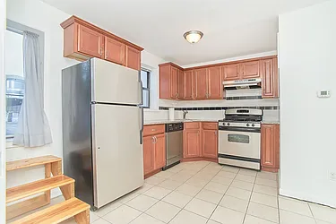 Rented by Living New York
