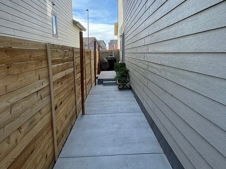 4726 Jasper St — Photo 25