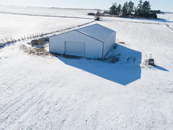 1617 Qq Ave, Traer, IA 50675