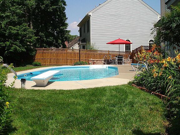 8101 Deercreek Place