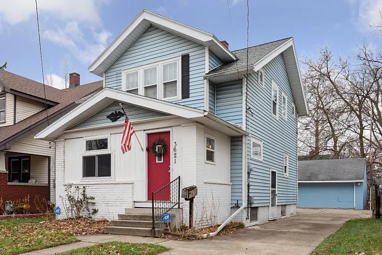 3621 Leybourn Ave — Photo 4