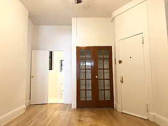 Rented by Lindemar LLC