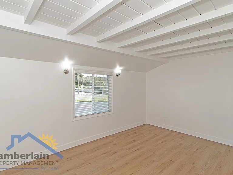 4033 Skyline Rd — Photo 21