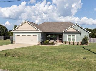 5 Eagle Nest Ct, Fort Mitchell, AL 36856