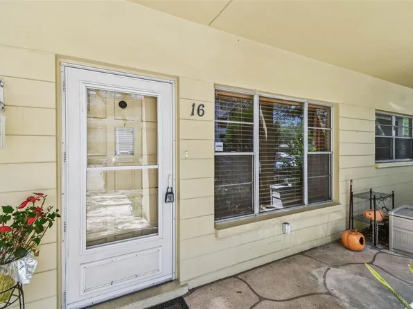 2226 Switzerland Way APT 16, Clearwater, FL 33763