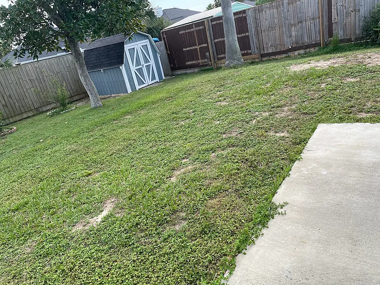 174 Treasure Palm Dr — Photo 38