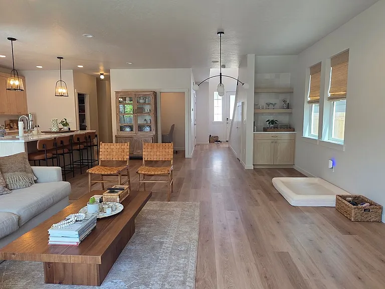 9647 W Kate Dr — Photo 5